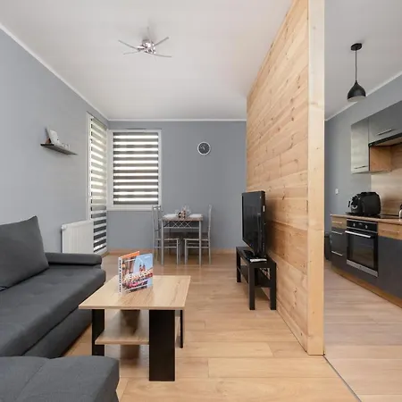 Osiedle Avia Family Apartment In Krakow With Balcony By Noclegi Renters Exterior photo