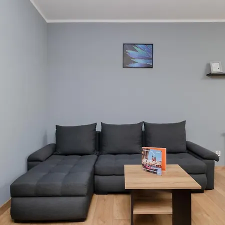 Osiedle Avia Family Apartment In Krakow With Balcony By Noclegi Renters Exterior photo