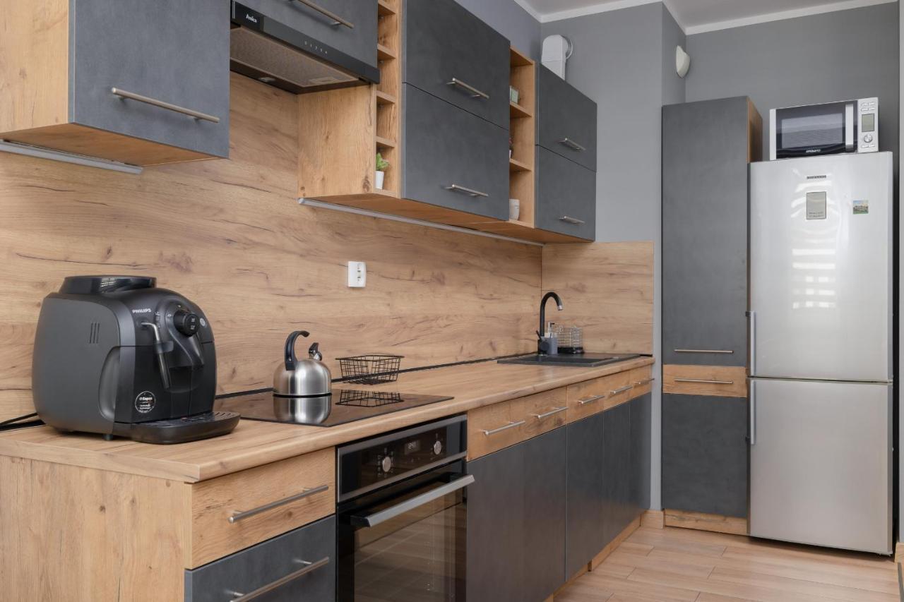 Апартаменти Osiedle Avia Family In With Balcony By Renters Краків